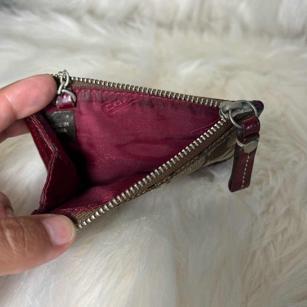 Coach Jacquard Signature Logo Key Chain Card Holder Wallet - Picture 5 of 5